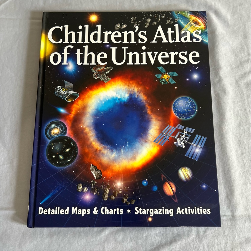 Children's Atlas of the Universe Book